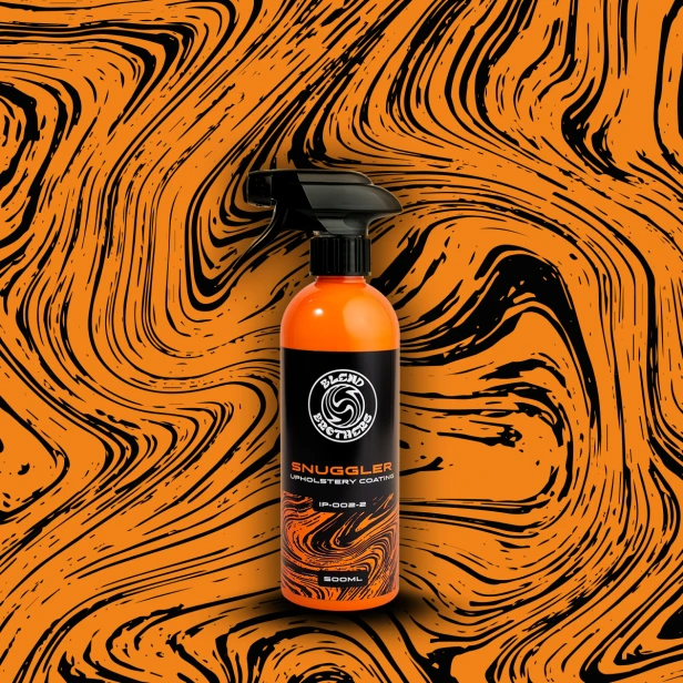 Snuggler 500ml – skuteczna ochrona tapicerki materiałowej przed brudem i wilgocią.
