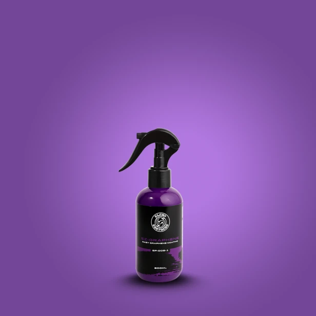 Profesjonalna powłoka grafenowa EZ GRAPHENE 200ml na fioletowym tle