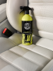 Hardy Leather Cleaner 1l we wnętrzu Lexus – mocny płyn do czyszczenia skórzanych foteli samochodowych.