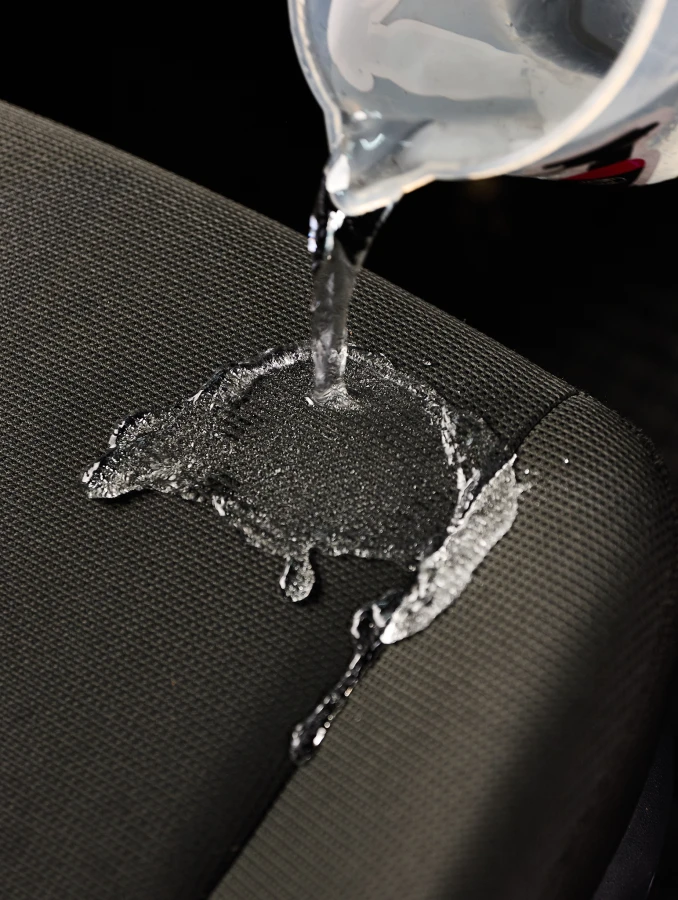 snuggler_200ml_1543x2047px_use2.png