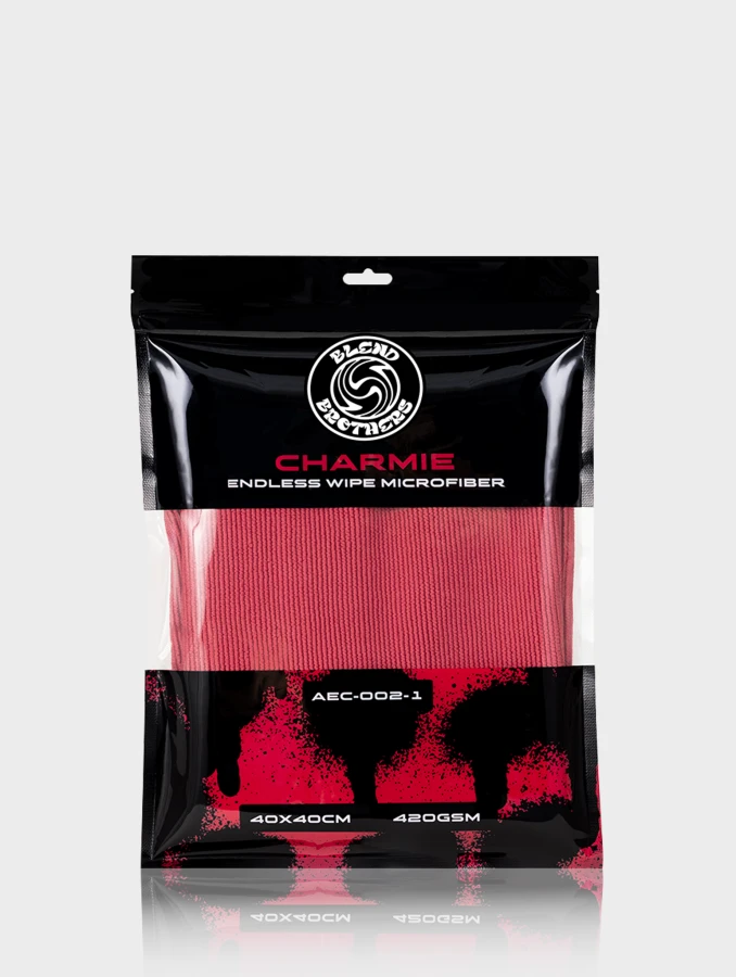 Front opakowania mikrofibry Charmie 1 sztuka z czerwonym motywem i logo Blend Brothers.